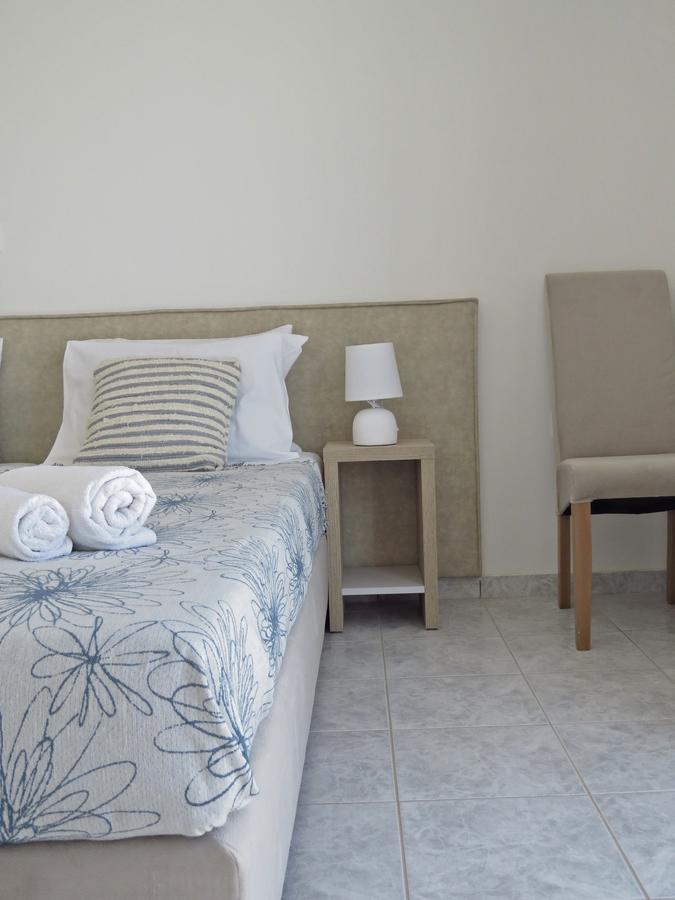 Loukas Beach Rooms キオタリ エクステリア 写真
