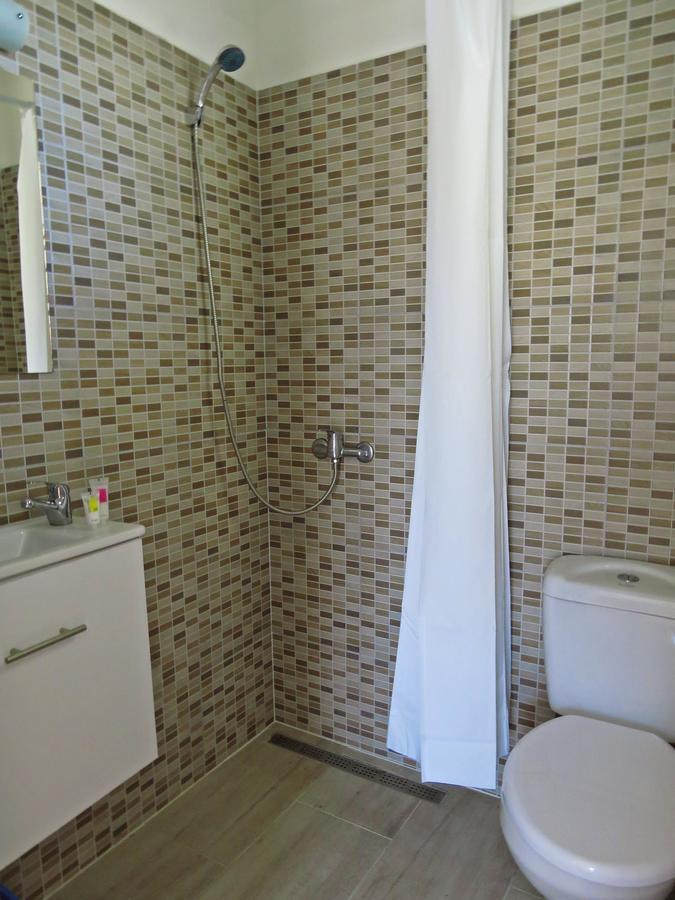 Loukas Beach Rooms キオタリ エクステリア 写真