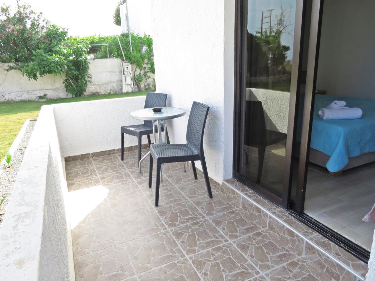 Loukas Beach Rooms キオタリ エクステリア 写真