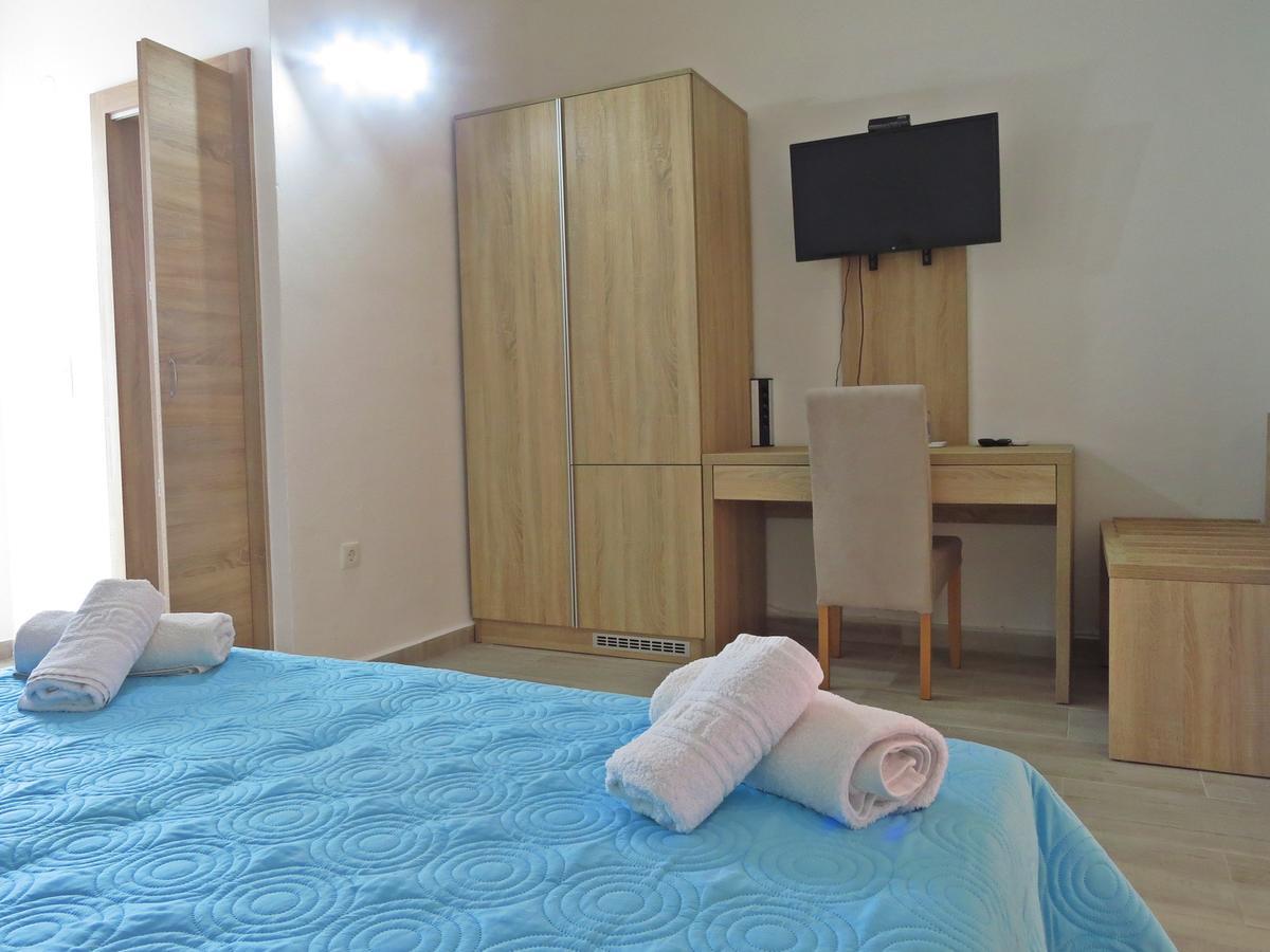 Loukas Beach Rooms キオタリ エクステリア 写真