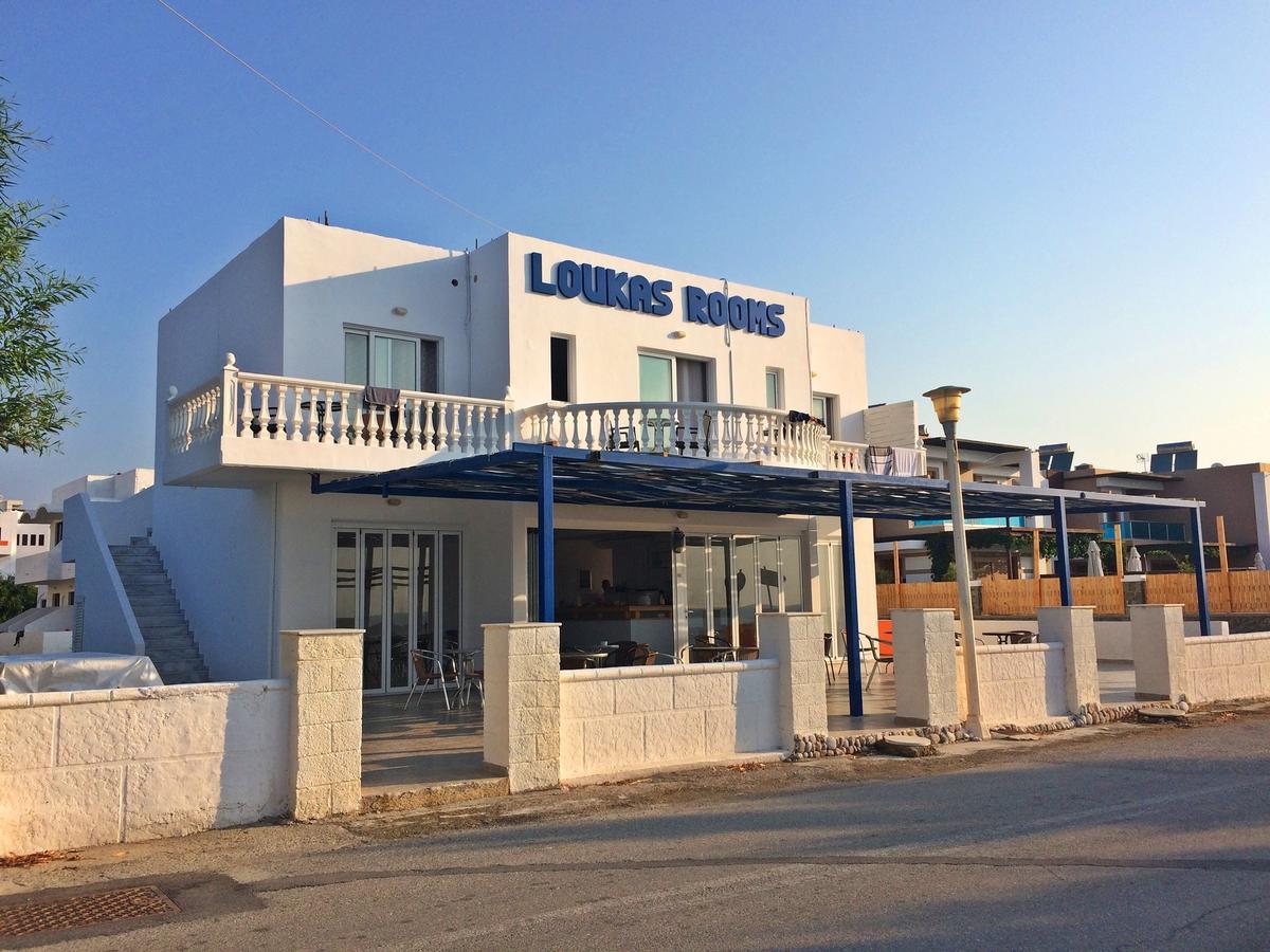 Loukas Beach Rooms キオタリ エクステリア 写真